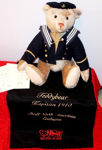 Steiff teddy kapitan - 21"h,