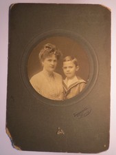 Leipzig - Frau & Junge im