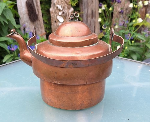 Kupferkessel traditionell aus