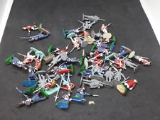 Modellsoldaten teils bemalt