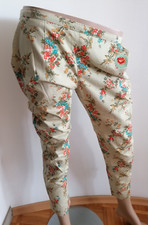 Blutsgeschwister Gr. S Hose Damen Casual Look Blumenprint mit Schleife wundersch