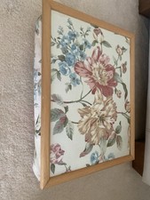 Bett Tablett Kniekissen Landhaus Rosen Vintage Top Zustand