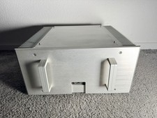 Gruensch Grünsch CSE High End Stereo Endverstärker Endstufe in silber