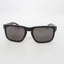 Oakley, Sonnenbrille