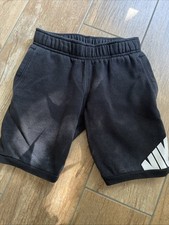 Kurze Hose Shorts Junge 104 Nike ￼