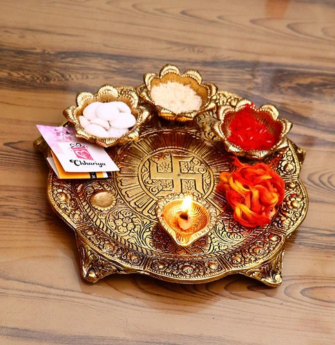Pooja thali mit - thali,