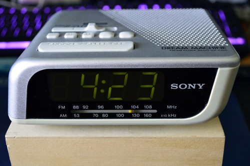 Sony icf 205 - icf-c,
