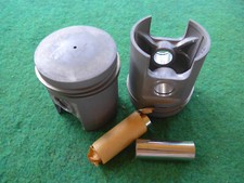 Trabant 601 Kolben Original DDR mit Bolzen  72,48mm Neu Beschichtet   3 Stück