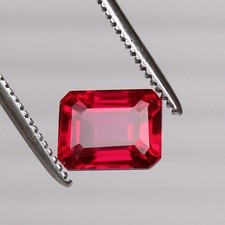 Roter Rubin Blut 6,10 ct