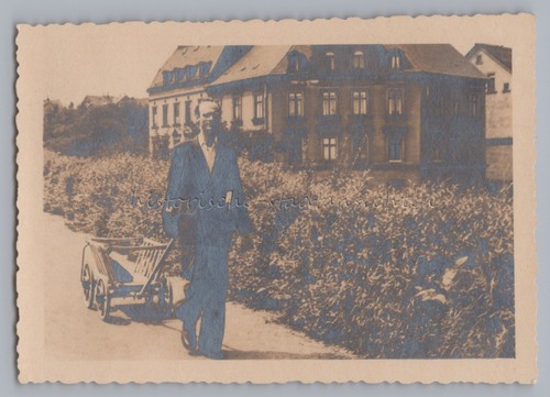 Mann mit bollerwagen 1951 - mit,
