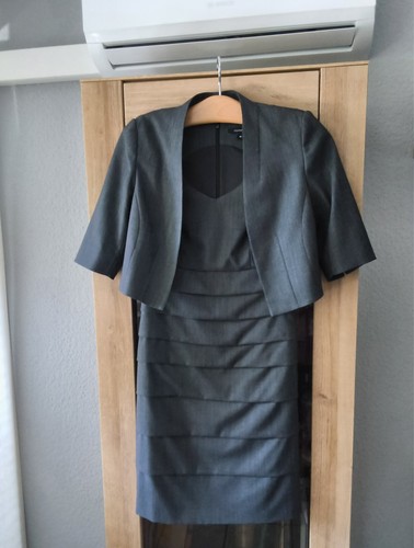 Kleid gebraucht elegant - 38,