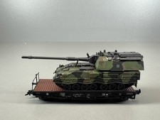 H0 ROCO Flachwagen mit Panzer DB DC NEM / 3 Y 376