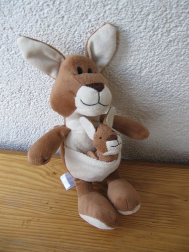 Ferrero känguru hanna hüpf - ferrero,