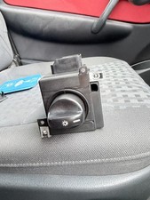 Lichtschalter 1685450104