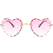 Herzförmige Sonnenbrille