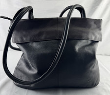 Schöne Voi Handtasche ca39,5