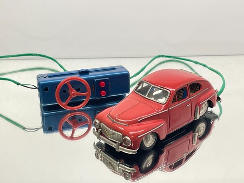 Kaname volvo 444 tin toy - tin,