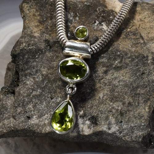 Peridot anhänger 925er - peridot,