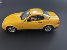Maisto Modellauto 1:18