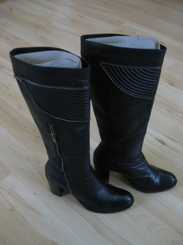 Elegante moderne lederstiefel - moderne,