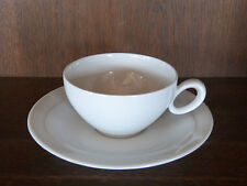 #1 Teetasse 0,21 Liter mit Untertasse Trio weiß von Seltmann Weiden