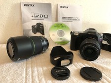 Digitale Spiegelreflexkamera Pentax *ist DL2 mit 2 Objektiven
