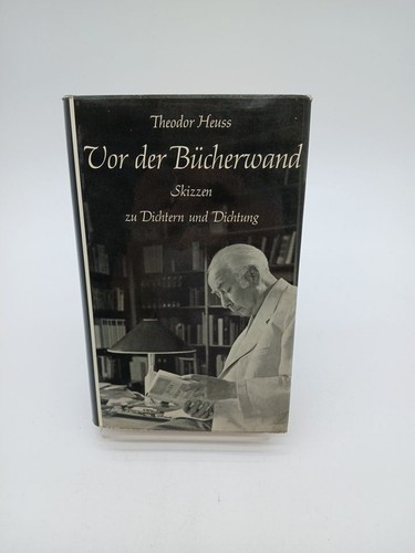 Vor der bücherwand skizzen - vor,
