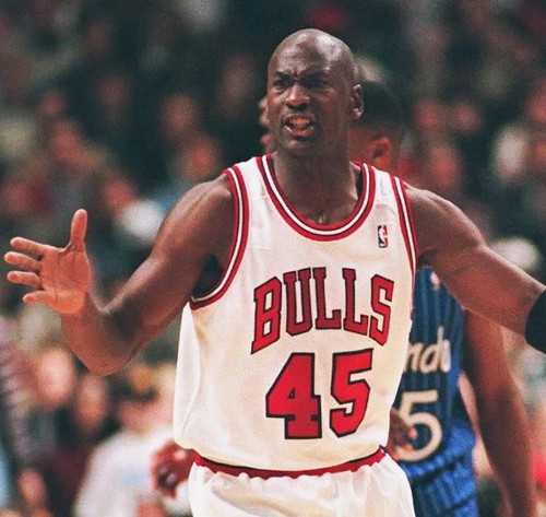 Michael jordan nummer - michael, 45