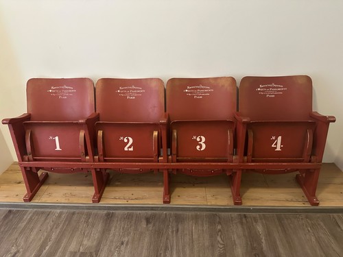 Kinostühle restauriert 00 - kinostühle, restauriert,