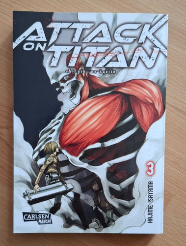 Attack titan von - on,