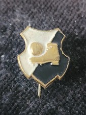 Unbekannte Anstecknadel Ufo evtl. altes Sympathie Abzeichen für Fußball