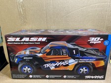 1/10 TRAXXAS SLASH RTR PINK /