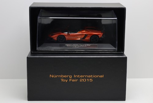 Lamborghini aventador - 1:43,