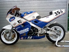 DL41 Rothmans Honda VFR750