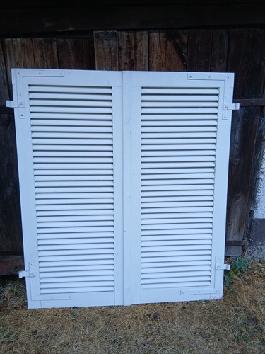 Paar fensterladen holz - fensterladen,