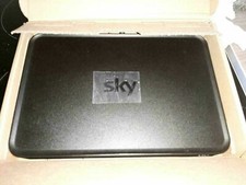 Sky Q Receiver Sat Humax ESd - 160 S/UHD mit Sprachfernbedienung Ju.Pin auf NIE