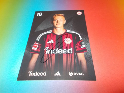 Hugo larsson eintracht - larsson,