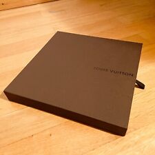 Original Vintage LOUIS VUITTON Geschenkbox (ca 26,5 x 26,5 x 3 cm)