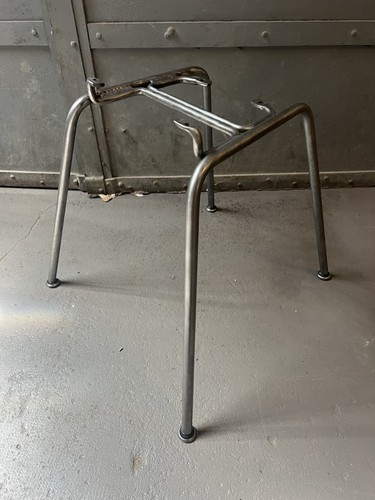Herman miller base - herman,