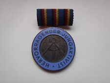 Medaille Hervorragender Jungaktivist FDJ Orden Abzeichen DDR Jugend SED Aktivist