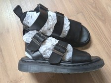 Dr Martens Sandalen Gryphon