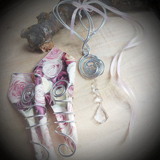 🩷  Perlen Draht Kranz