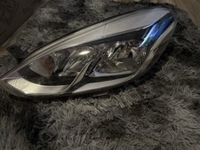 Ford Fiesta MK8 Frontscheinwerfer Rechts und Links