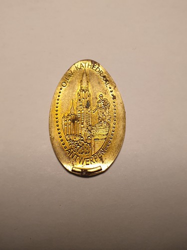 Motive elongated coin l v - 1,