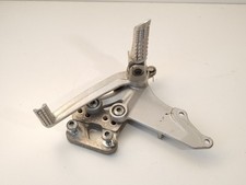 Bremspedal Fußraste Suzuki GSX R 750 K8 K9 Fußraste Rechts OEM
