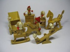 n397) Puppen Kinderzimmer