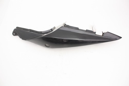 Left tail windshield - left,