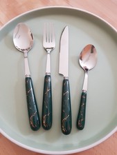 Besteck 24tlg. Set mit grünen