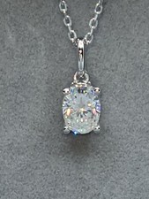 925 STERLINGSILBER 18K WEISS VERGOLDETE 1KT OVALE MOISSANIT DIAMANTEN HALSKETTE 