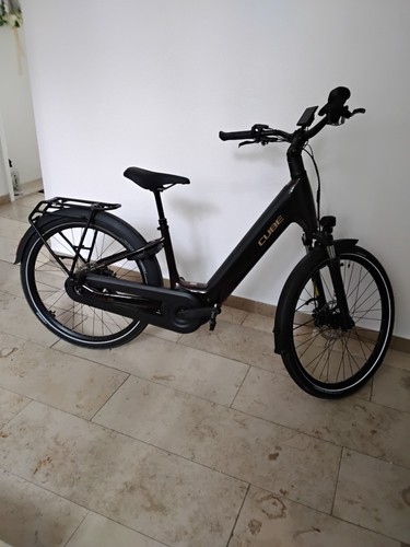 Bike cube suprime hybrid - bike,